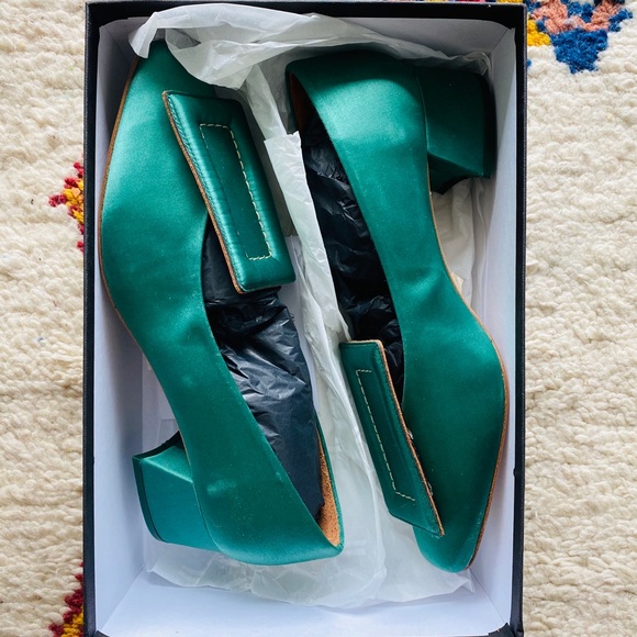 BRAND NEW MIISTA Lia Square Toed Medium Heel - Picture 3 of 5